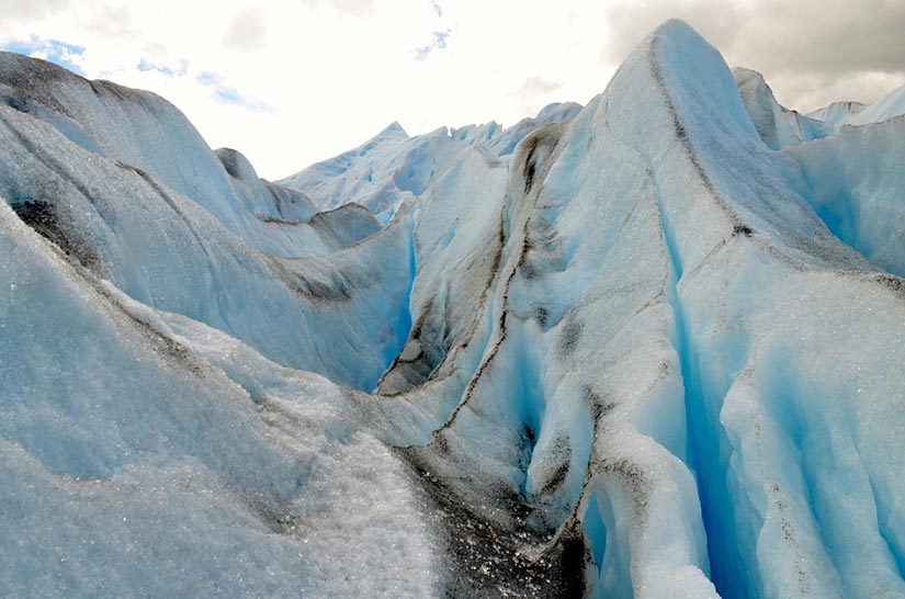 imagen del glaciar perito moreno, color azul